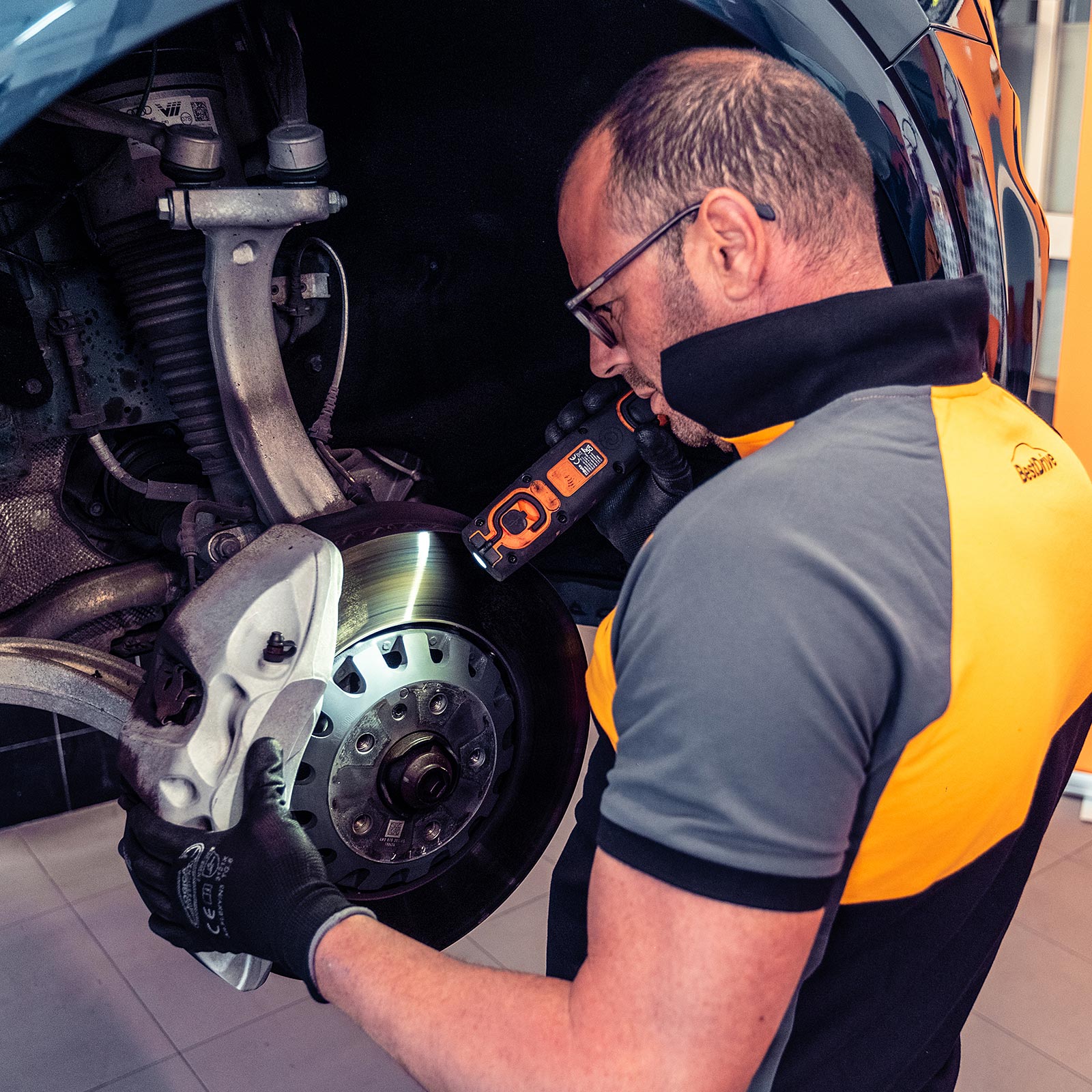 ispezione freni e sospensioni