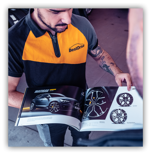 Cerchi per pneumatici a Davoli